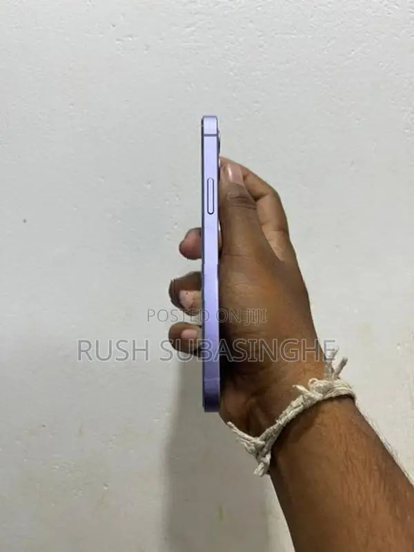 Apple iPhone 12 128GB (Used)