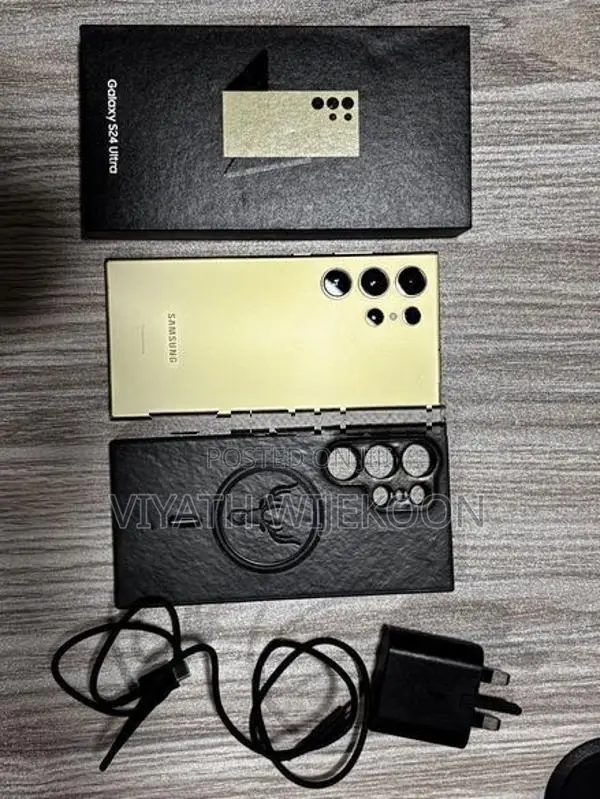 Samsung Galaxy S24 Ultra (Used)
