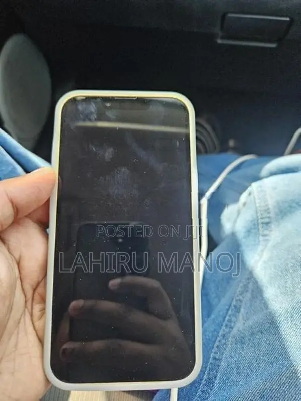 Apple iPhone 14 (Used)