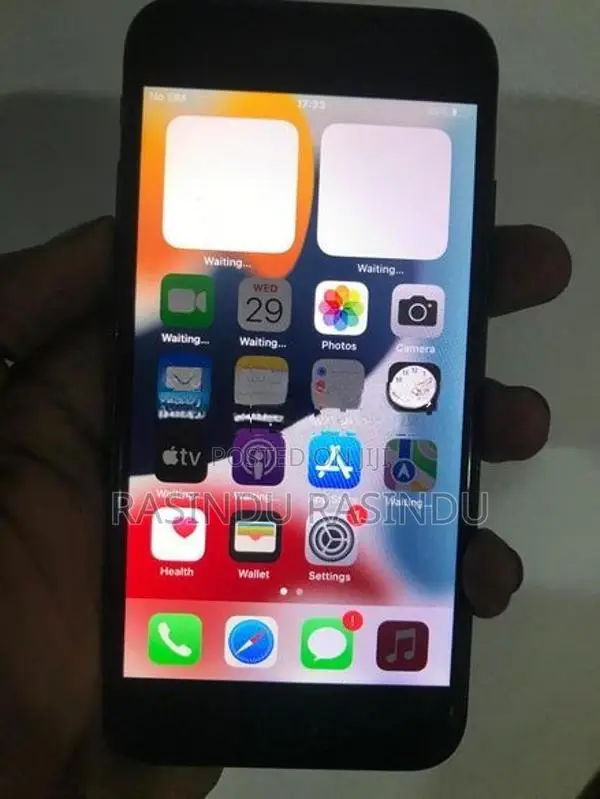 Apple iPhone 7 (Used)