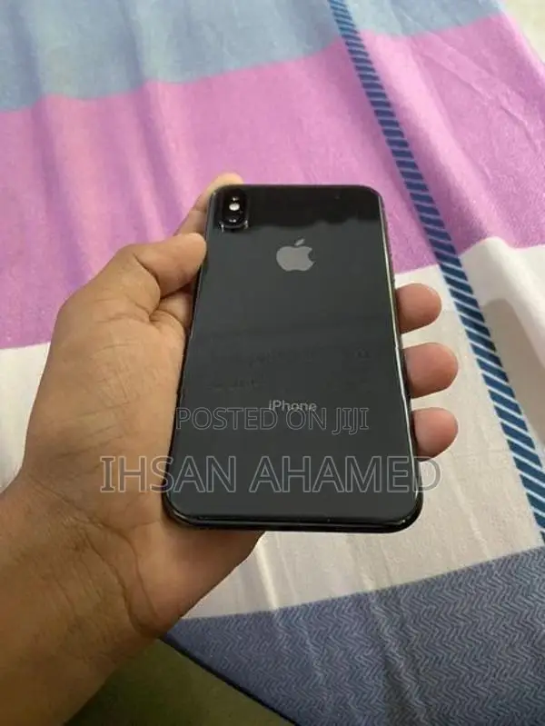 Apple iPhone X (Used)