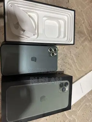 Apple iPhone 11 Pro Max 256GB (Used)
