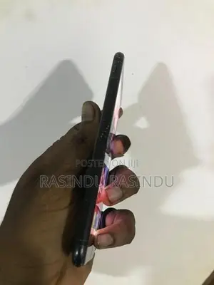 Apple iPhone 7 (Used)