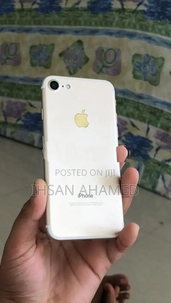 Apple iPhone 7 (Used)
