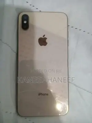 Apple iPhone XS Max (Used)