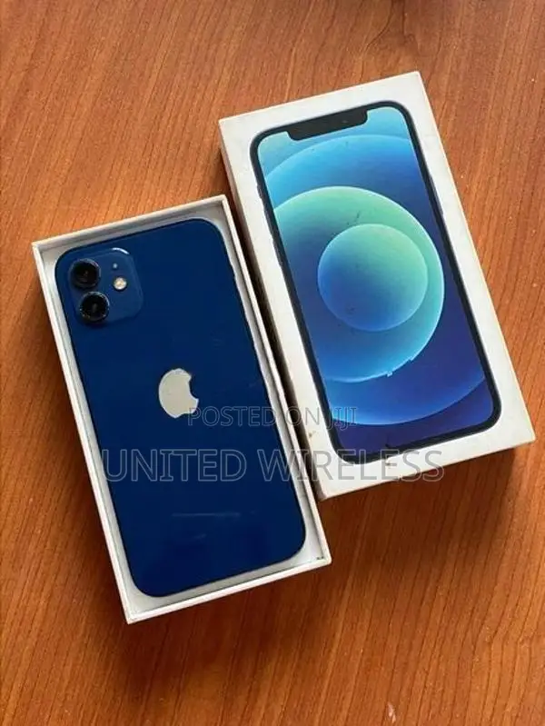 Apple iPhone 12 64GB (Used)