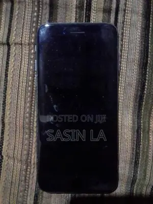 Apple iPhone 8 sasin lakshitha (Used)
