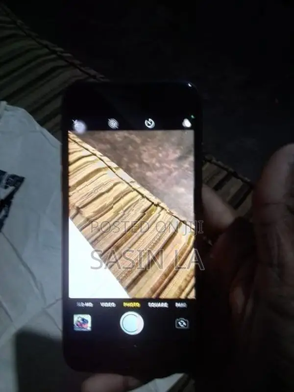 Apple iPhone 8 sasin lakshitha (Used)