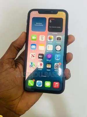 Apple iPhone XR (Used)