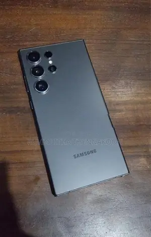 Samsung Galaxy S24 Ultra (Used)