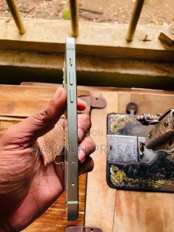 Apple iPhone 12 Pro (Used)