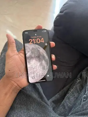 Apple iPhone XS (Used)