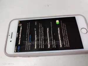 Apple iPhone 8 (Used)