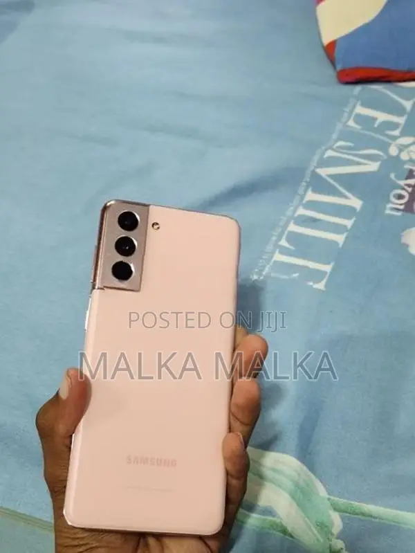 Samsung Galaxy S21 (Used)