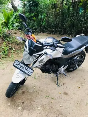 Honda CB Hornet 2016 Motorbike (Used)
