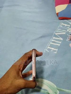 Samsung Galaxy S21 (Used)