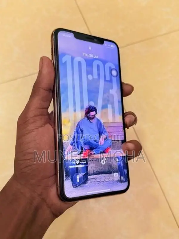 Apple iPhone 11 Pro Max (Used)