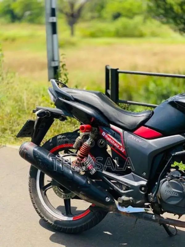 Hero Hunk 2012 Motorbike (Used)