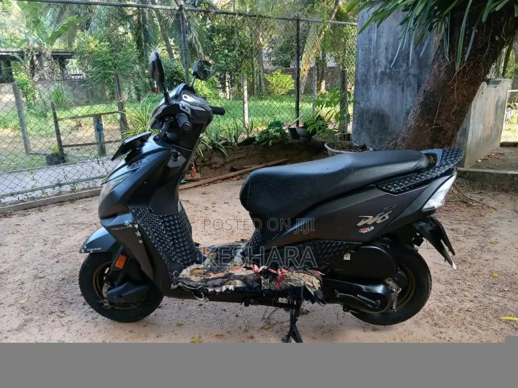 Honda Scooter 2019 Motorbike (Used)