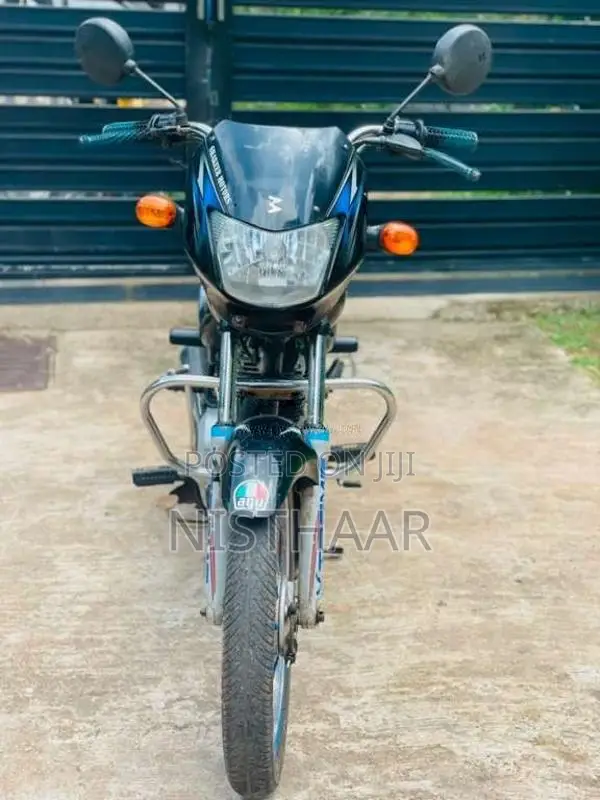 Bajaj CT-100 2010 Motorbike (Used)