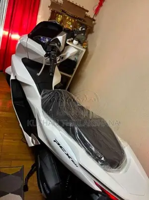 Honda Pcx 160 2026 Motorbike Brand New