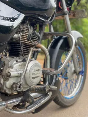 Bajaj CT-100 2012 Motorbike (Used)