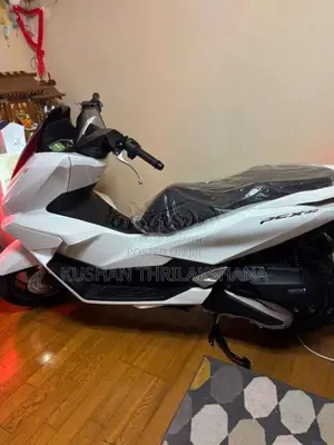 Honda Pcx 160 2026 Motorbike Brand New