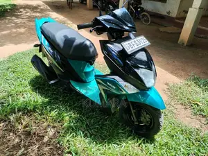 Yamaha ZR 2017 Motorbike (Used)