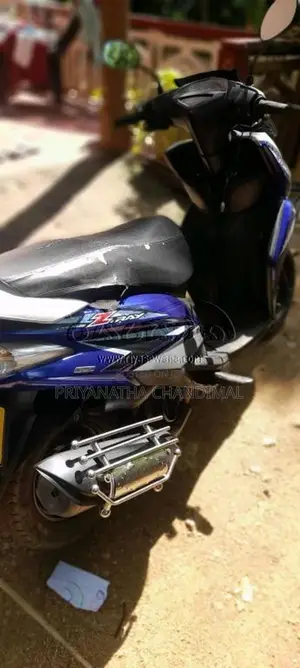 Yamaha Ray 2015 Motorbike (Used)