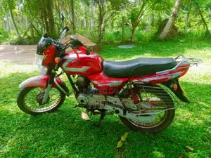 Bajaj CT-100 2006 Motorbike (Used)