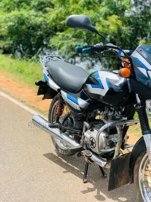 Bajaj CT-100 2011 Motorbike (Used)