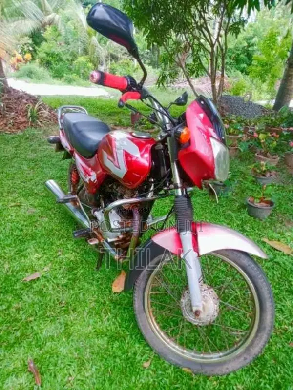 Bajaj CT-100 2006 Motorbike (Used)