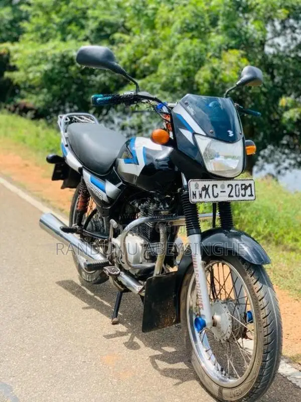 Bajaj CT-100 2011 Motorbike (Used)