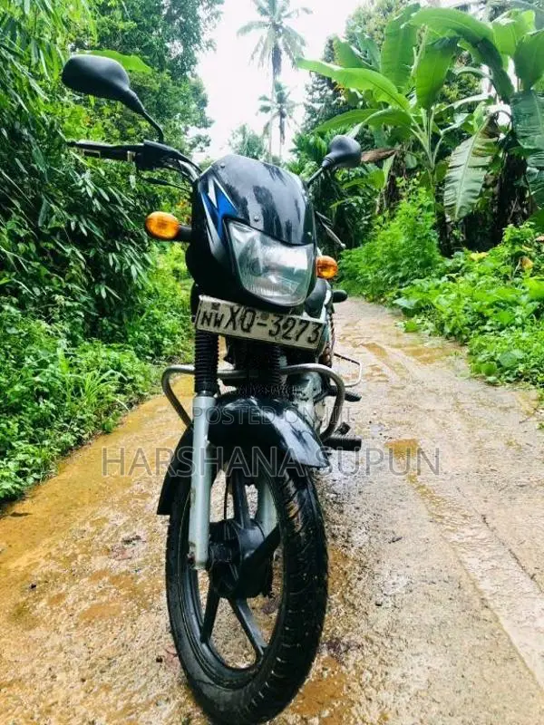 Bajaj CT-100 2012 Motorbike (Used)