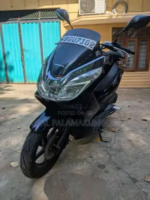Honda Pcx 2017 Motorbike (Used)