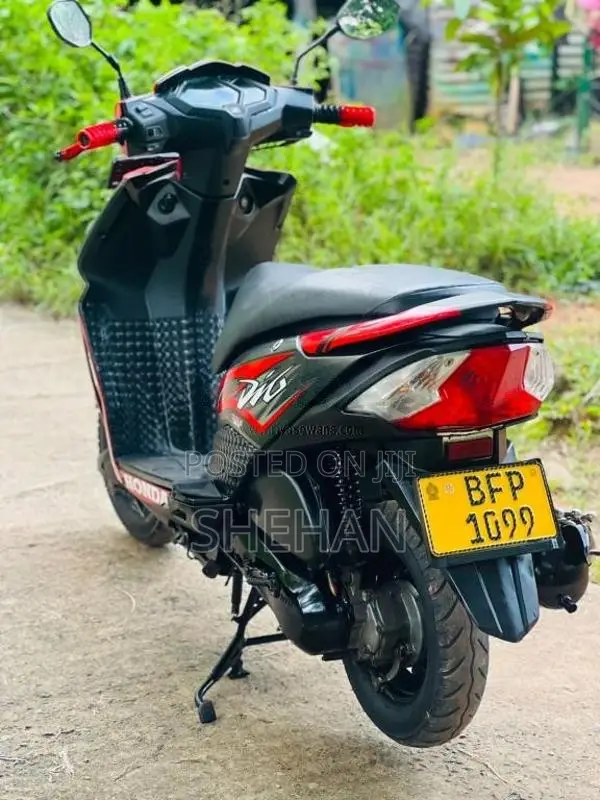 Honda Dio 2017 Motorbike (Used)