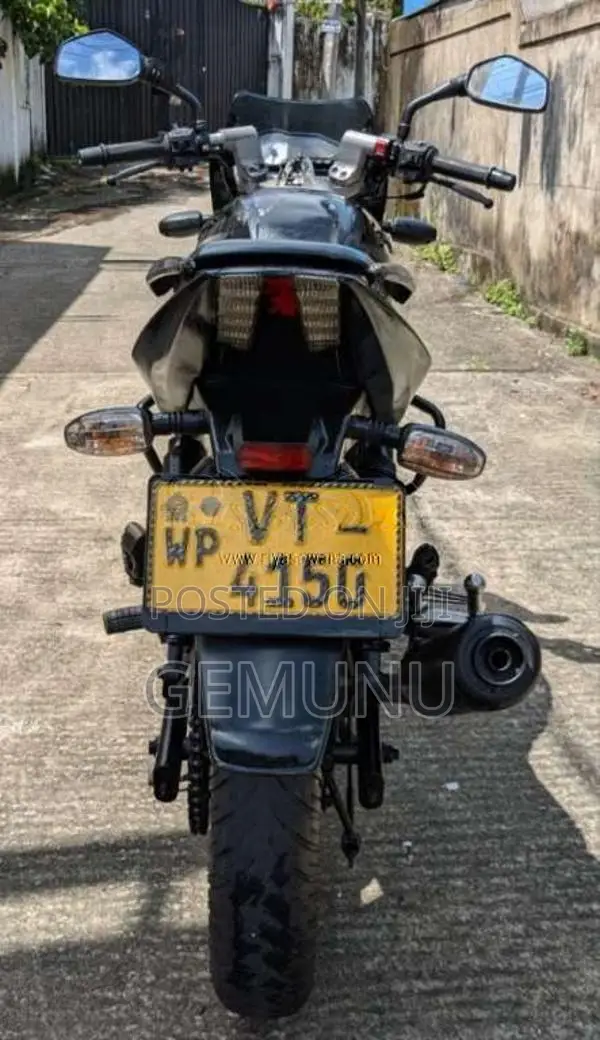 Bajaj Pulsar 2010 Motorbike (Used)