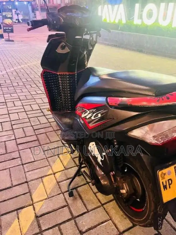 Honda Dio 2019 Motorbike (Used)