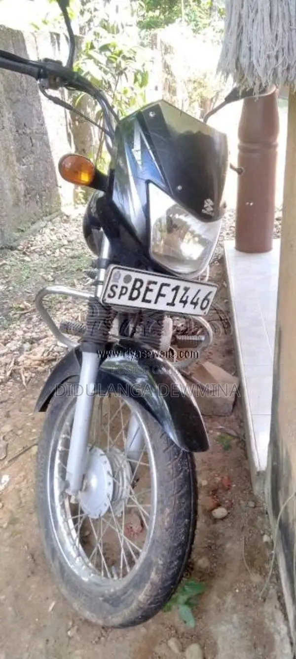 Bajaj CT-100 2016 Motorbike (Used)