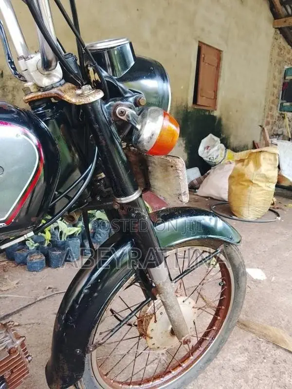 Honda CD 50 2004 Motorbike (Used)