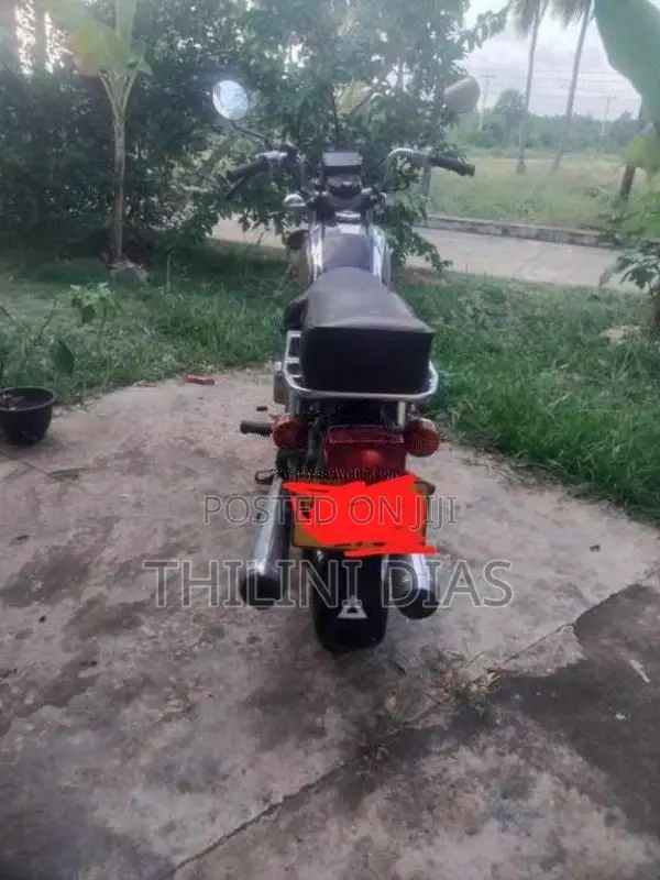 Honda CD 125 Benly 2008 Motorbike (Used)