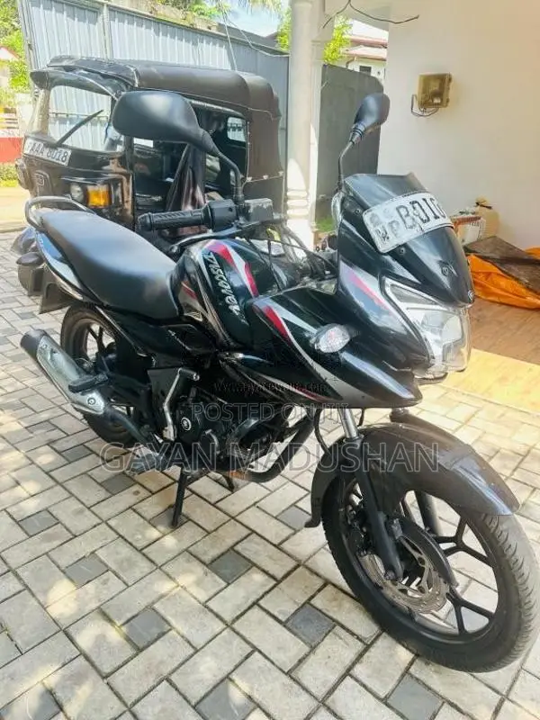 Bajaj Discover 150 2016 Motorbike (Used)