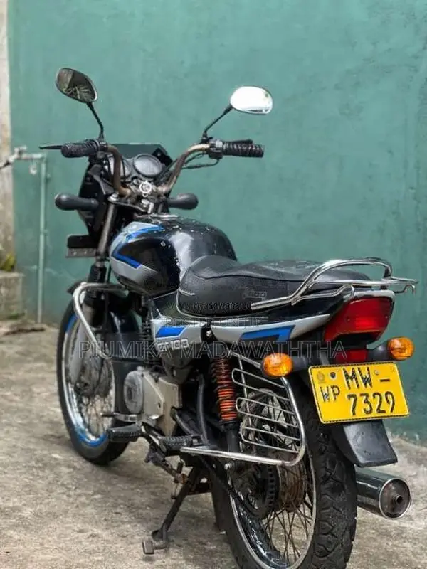 Bajaj CT-100 2006 Motorbike (Used)