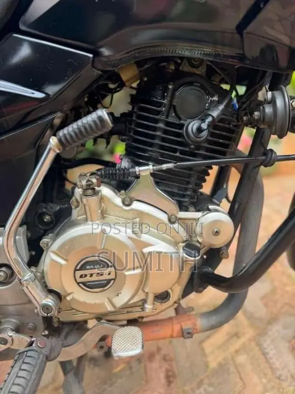 Bajaj Pulsar 2016 Motorbike (Used)