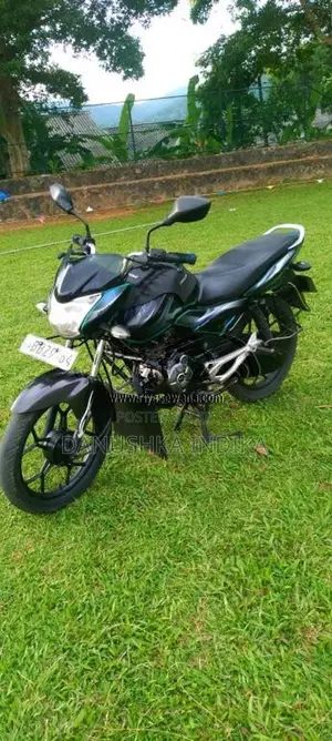 Bajaj Discover 2015 Motorbike (Used)