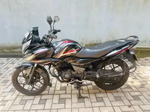 Bajaj Discover 150 2016 Motorbike (Used)