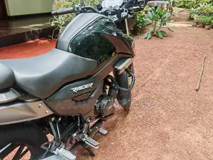 TVS RAIDER 2025 Motorbike (Used)