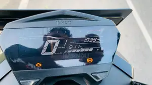 Hero Hunk 2025 Motorbike (Used)