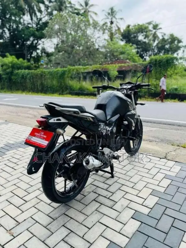 Yamaha FZ 2018 Motorbike (Used)