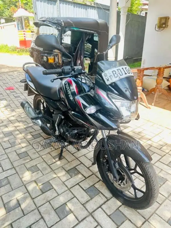 Bajaj Discover 150 2016 Motorbike (Used)